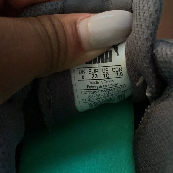 PUMA KIDS PINK AND GREY SUEDE SNEAKERS - Picture 8 of 9